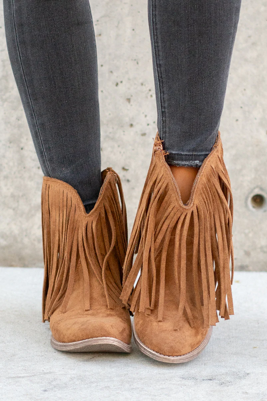 Very G Trippier Fringe Ankle Boots - Tan